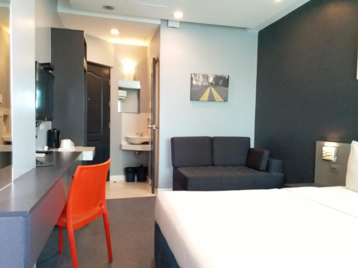 Li Nakpil Manila Exterior foto